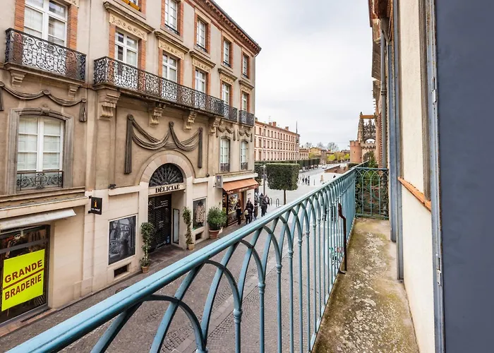 Апартаменты Secteur Cathedrale - Hypercentre - *